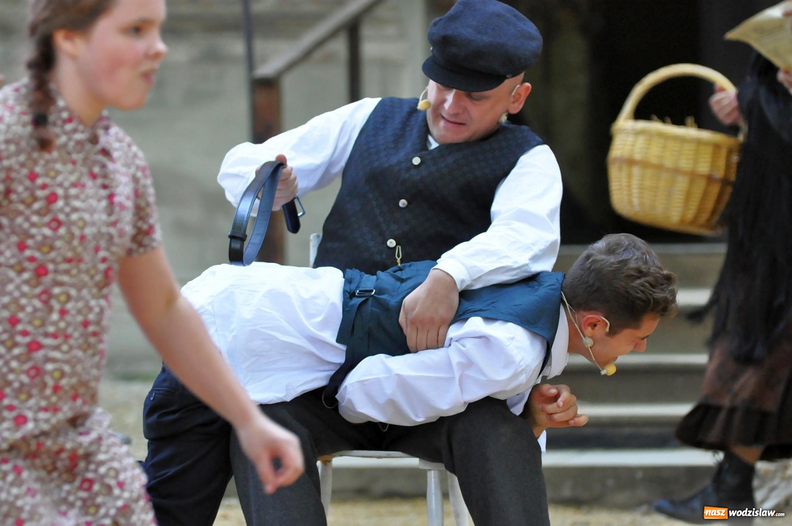 Zdjęcie w galerii na portalu naszwodzislaw.com: SAFO na pikniku historycznym w Rzuchowie [FOTO i WIDEO] wiadomości z regionu