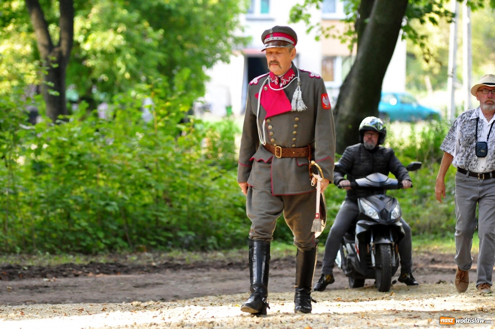 Zdjęcie w galerii na portalu naszwodzislaw.com: SAFO na pikniku historycznym w Rzuchowie [FOTO i WIDEO] wiadomości z regionu