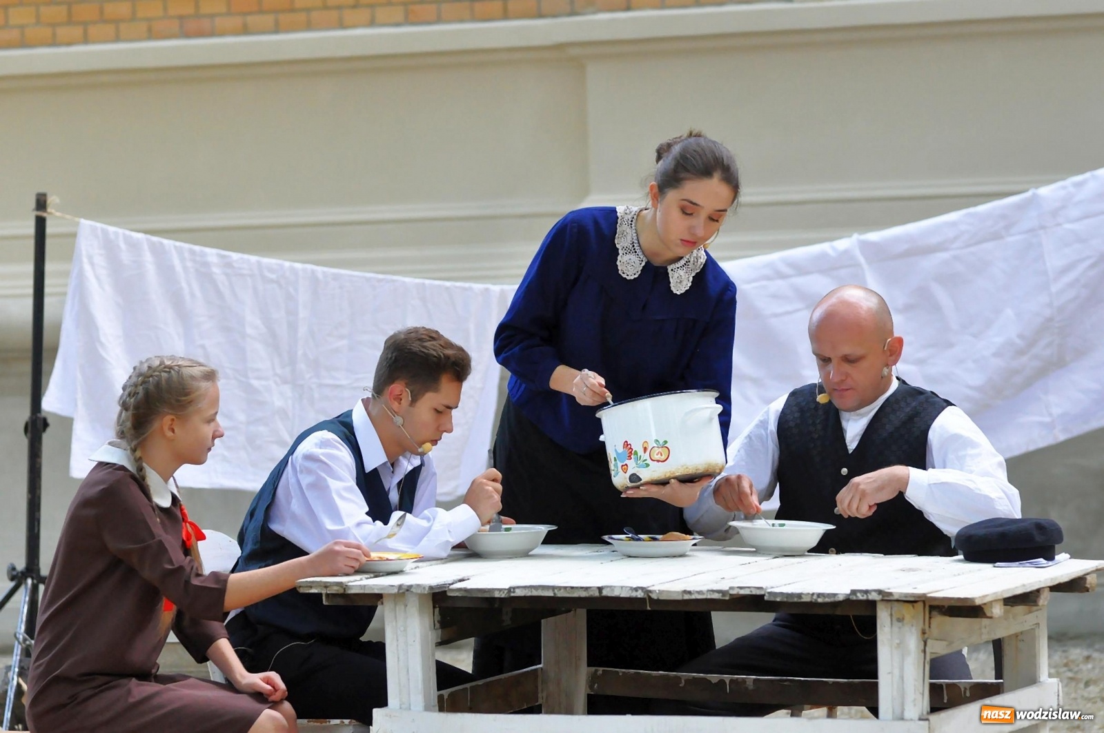 Zdjęcie w galerii na portalu naszwodzislaw.com: SAFO na pikniku historycznym w Rzuchowie [FOTO i WIDEO] wiadomości z regionu