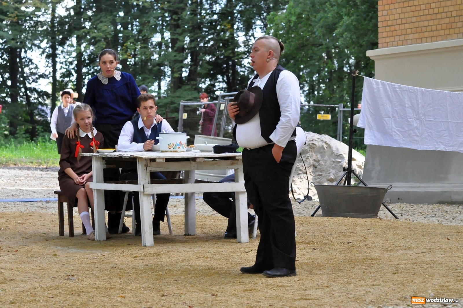 Zdjęcie w galerii na portalu naszwodzislaw.com: SAFO na pikniku historycznym w Rzuchowie [FOTO i WIDEO] wiadomości z regionu