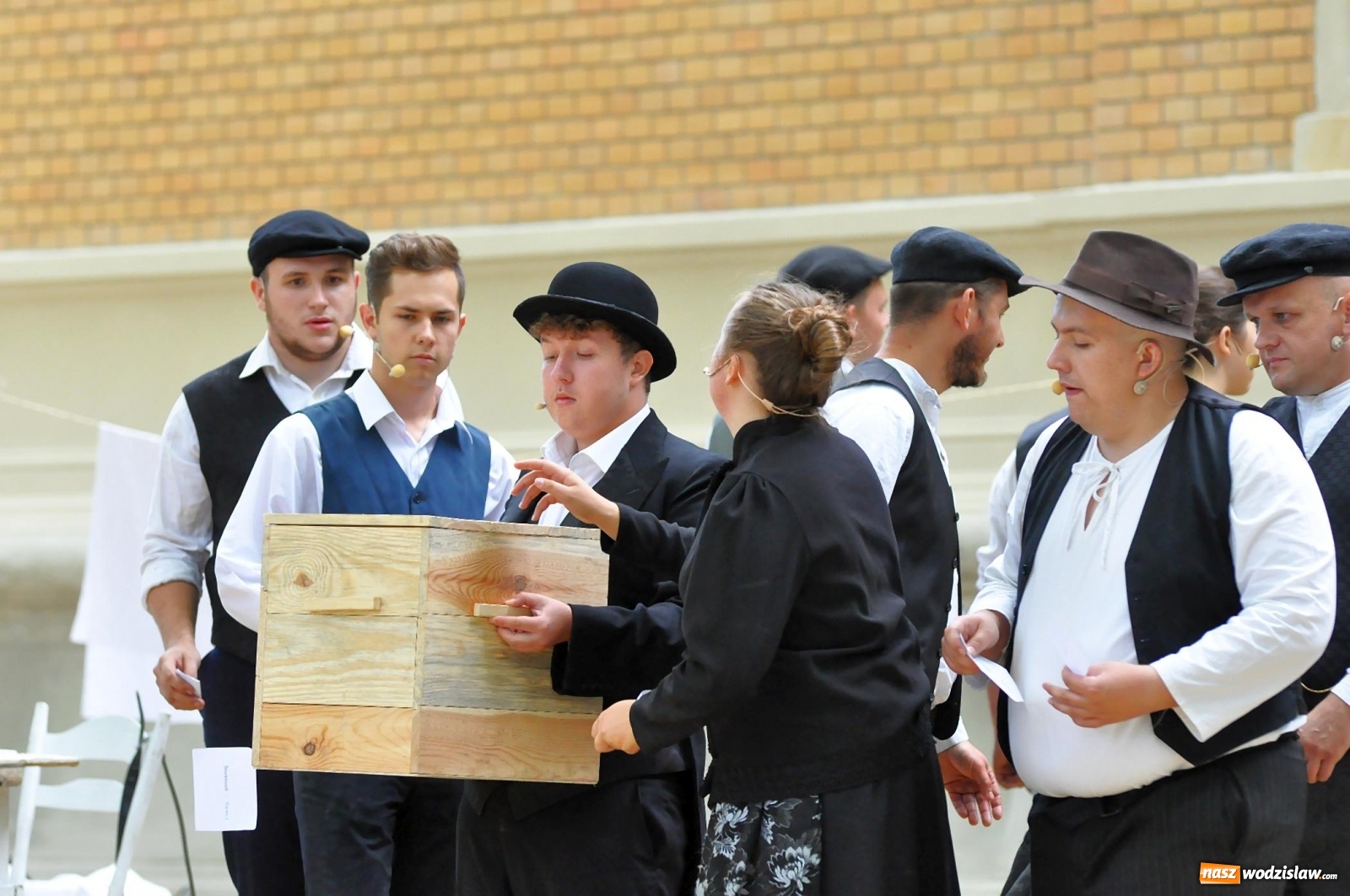 Zdjęcie w galerii na portalu naszwodzislaw.com: SAFO na pikniku historycznym w Rzuchowie [FOTO i WIDEO] wiadomości z regionu