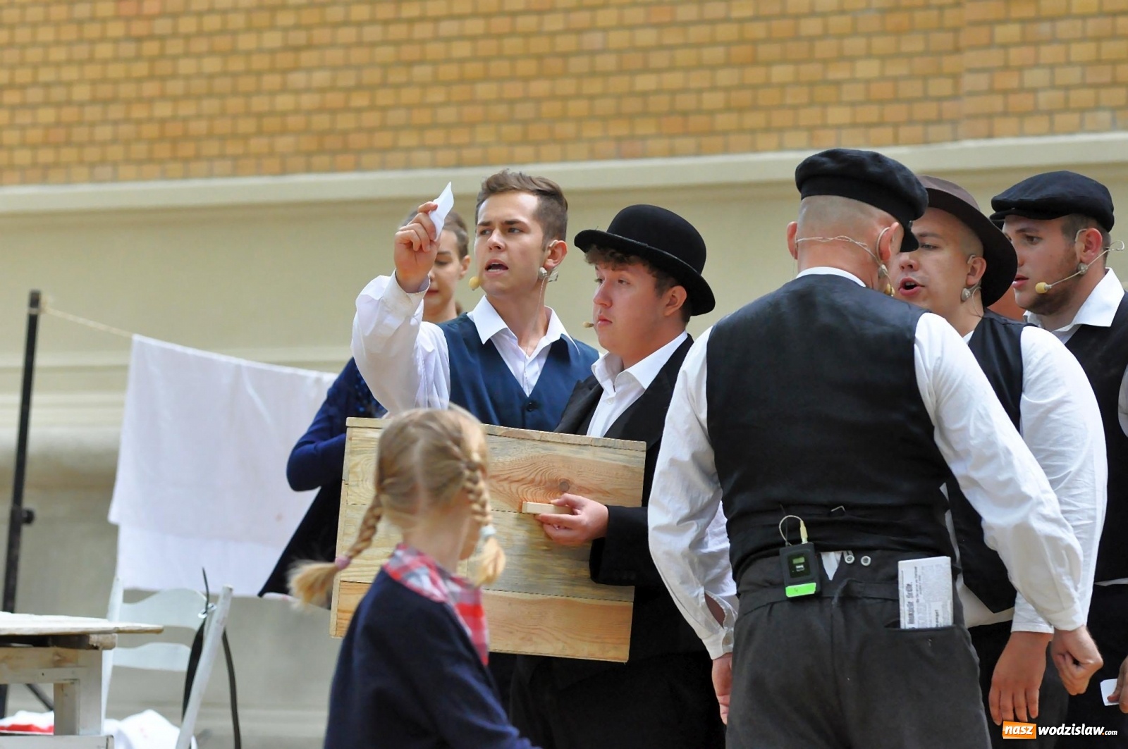 Zdjęcie w galerii na portalu naszwodzislaw.com: SAFO na pikniku historycznym w Rzuchowie [FOTO i WIDEO] wiadomości z regionu