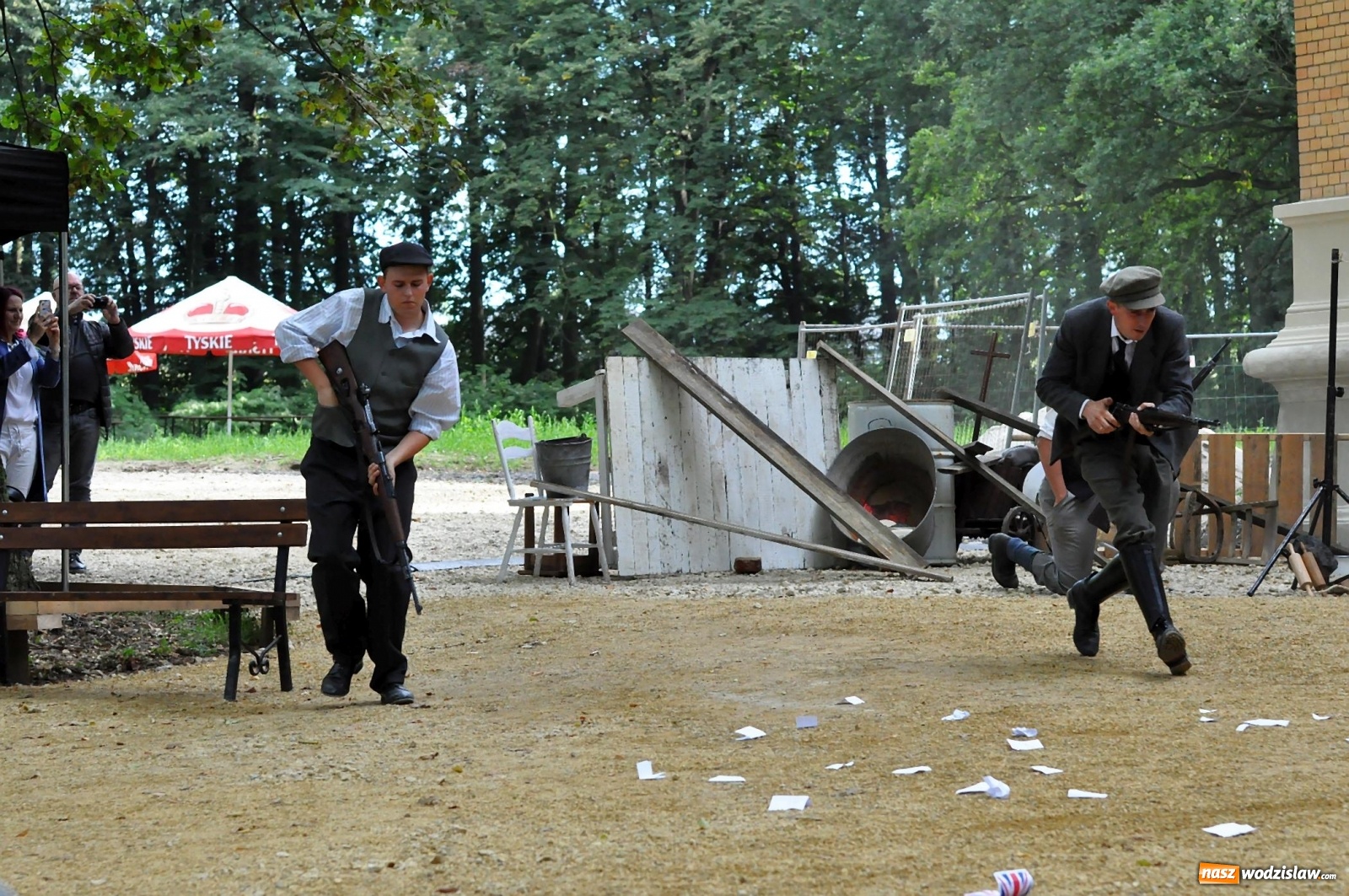 Zdjęcie w galerii na portalu naszwodzislaw.com: SAFO na pikniku historycznym w Rzuchowie [FOTO i WIDEO] wiadomości z regionu