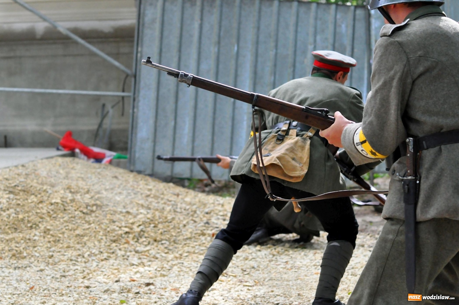 Zdjęcie w galerii na portalu naszwodzislaw.com: SAFO na pikniku historycznym w Rzuchowie [FOTO i WIDEO] wiadomości z regionu