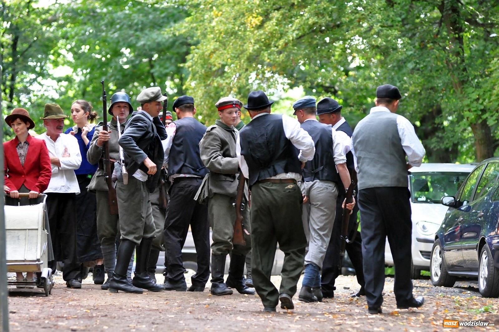 Zdjęcie w galerii na portalu naszwodzislaw.com: SAFO na pikniku historycznym w Rzuchowie [FOTO i WIDEO] wiadomości z regionu