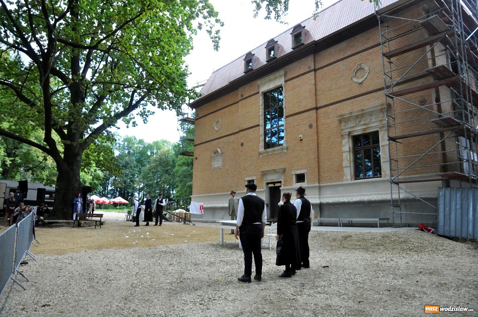 Zdjęcie w galerii na portalu naszwodzislaw.com: SAFO na pikniku historycznym w Rzuchowie [FOTO i WIDEO] wiadomości z regionu