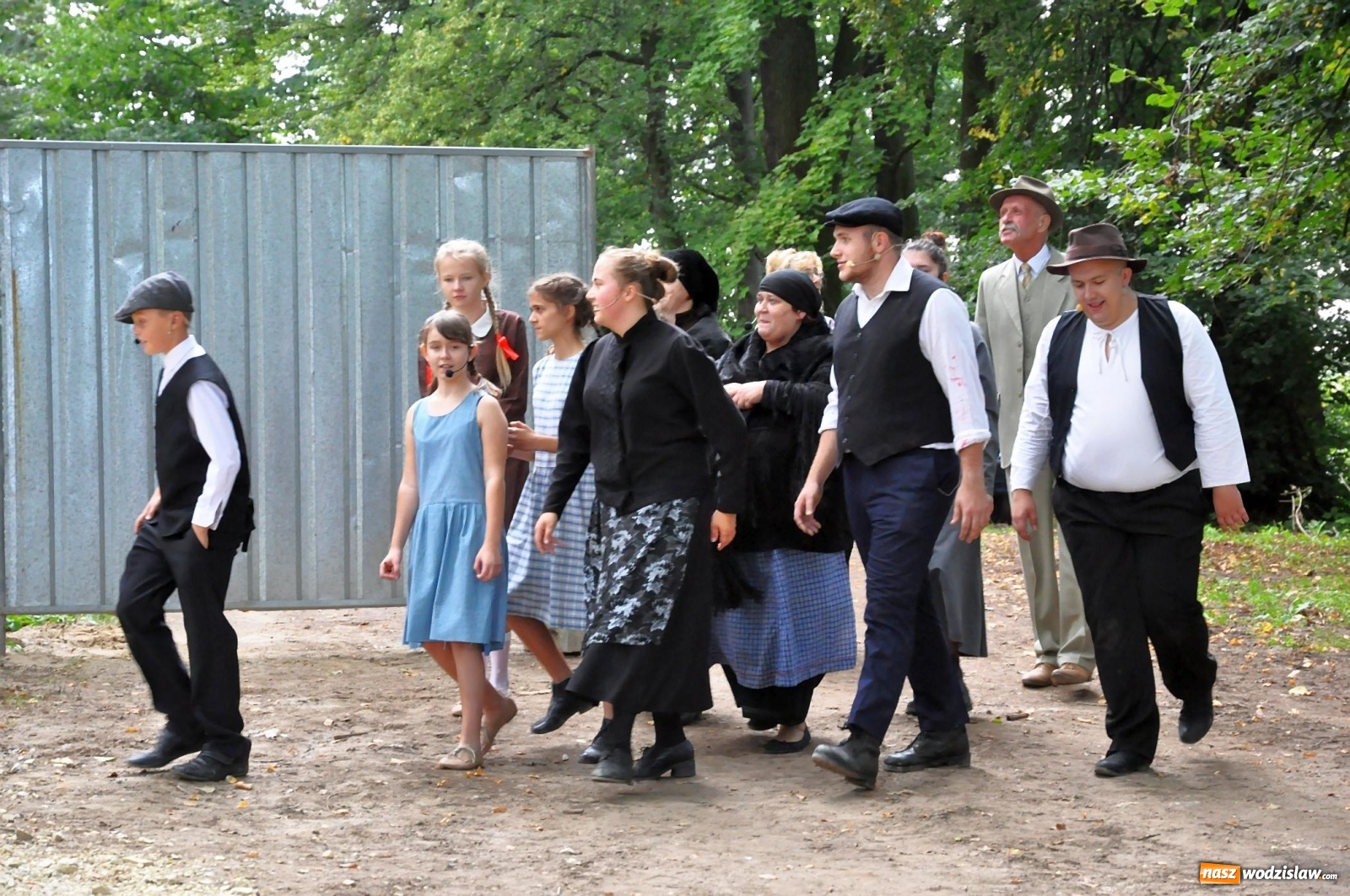 Zdjęcie w galerii na portalu naszwodzislaw.com: SAFO na pikniku historycznym w Rzuchowie [FOTO i WIDEO] wiadomości z regionu