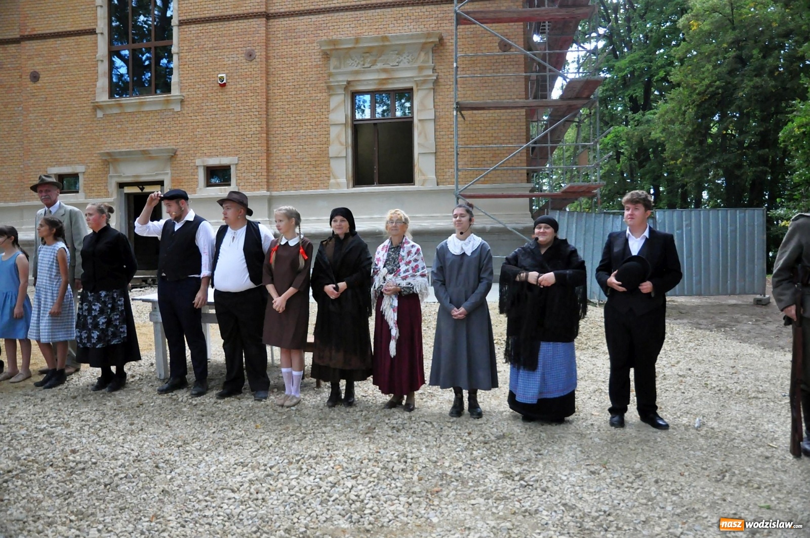 Zdjęcie w galerii na portalu naszwodzislaw.com: SAFO na pikniku historycznym w Rzuchowie [FOTO i WIDEO] wiadomości z regionu
