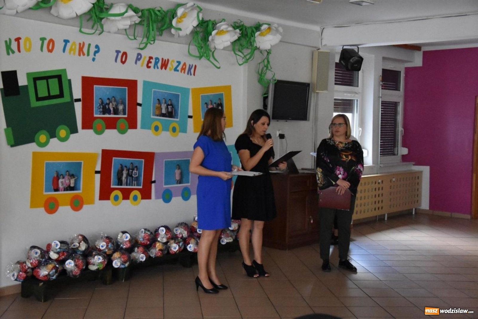 Zdjęcie w galerii na portalu naszwodzislaw.com: Pierwszaki z ZPSWR uroczyście ślubowały wiadomości z regionu