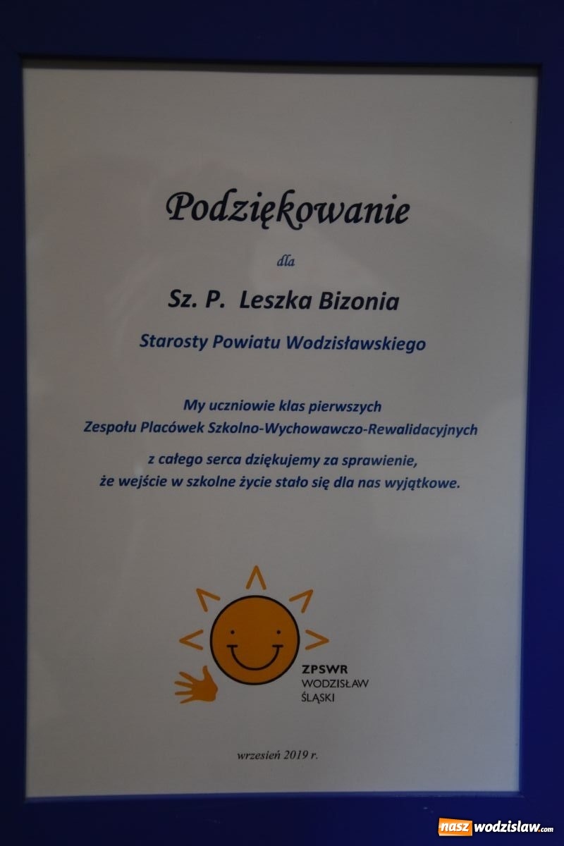 Zdjęcie w galerii na portalu naszwodzislaw.com: Pierwszaki z ZPSWR uroczyście ślubowały wiadomości z regionu