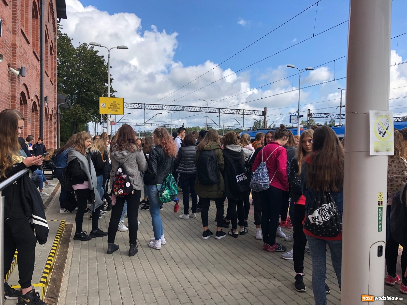 Zdjęcie w galerii na portalu naszwodzislaw.com: Integracja i rozwój. Odpowiedź wodzisławskiego Ekonomika na potrzeby młodzieży wiadomości z regionu