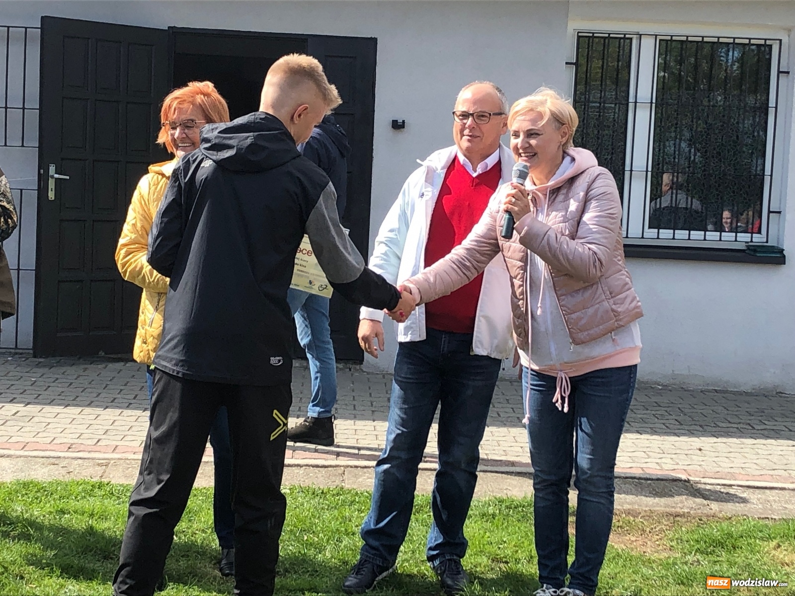 Zdjęcie w galerii na portalu naszwodzislaw.com: Integracja i rozwój. Odpowiedź wodzisławskiego Ekonomika na potrzeby młodzieży wiadomości z regionu