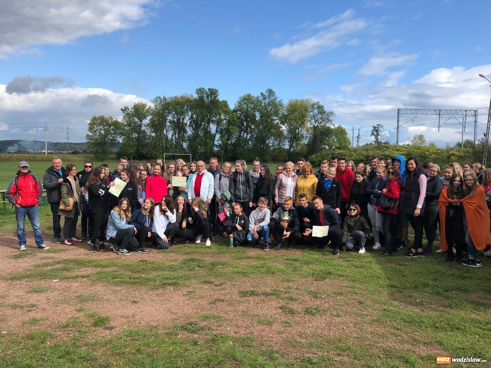 Zdjęcie w galerii na portalu naszwodzislaw.com: Integracja i rozwój. Odpowiedź wodzisławskiego Ekonomika na potrzeby młodzieży wiadomości z regionu