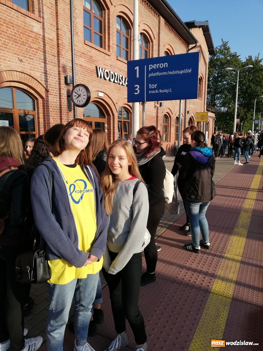 Zdjęcie w galerii na portalu naszwodzislaw.com: Integracja i rozwój. Odpowiedź wodzisławskiego Ekonomika na potrzeby młodzieży wiadomości z regionu