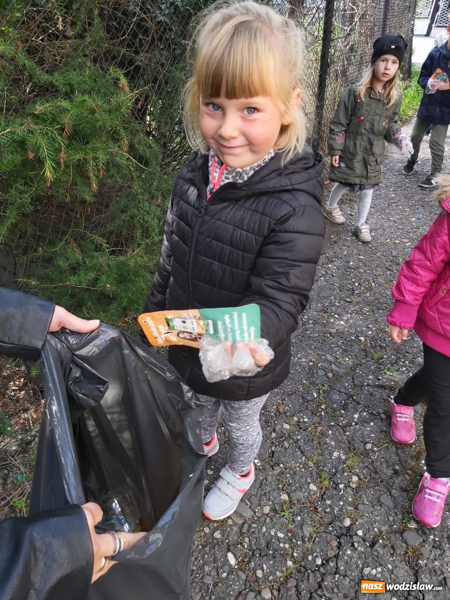 Zdjęcie w galerii na portalu naszwodzislaw.com: Dzień pełen atrakcji w przedszkolu im. Misia Uszatka w Pszowie wiadomości z regionu