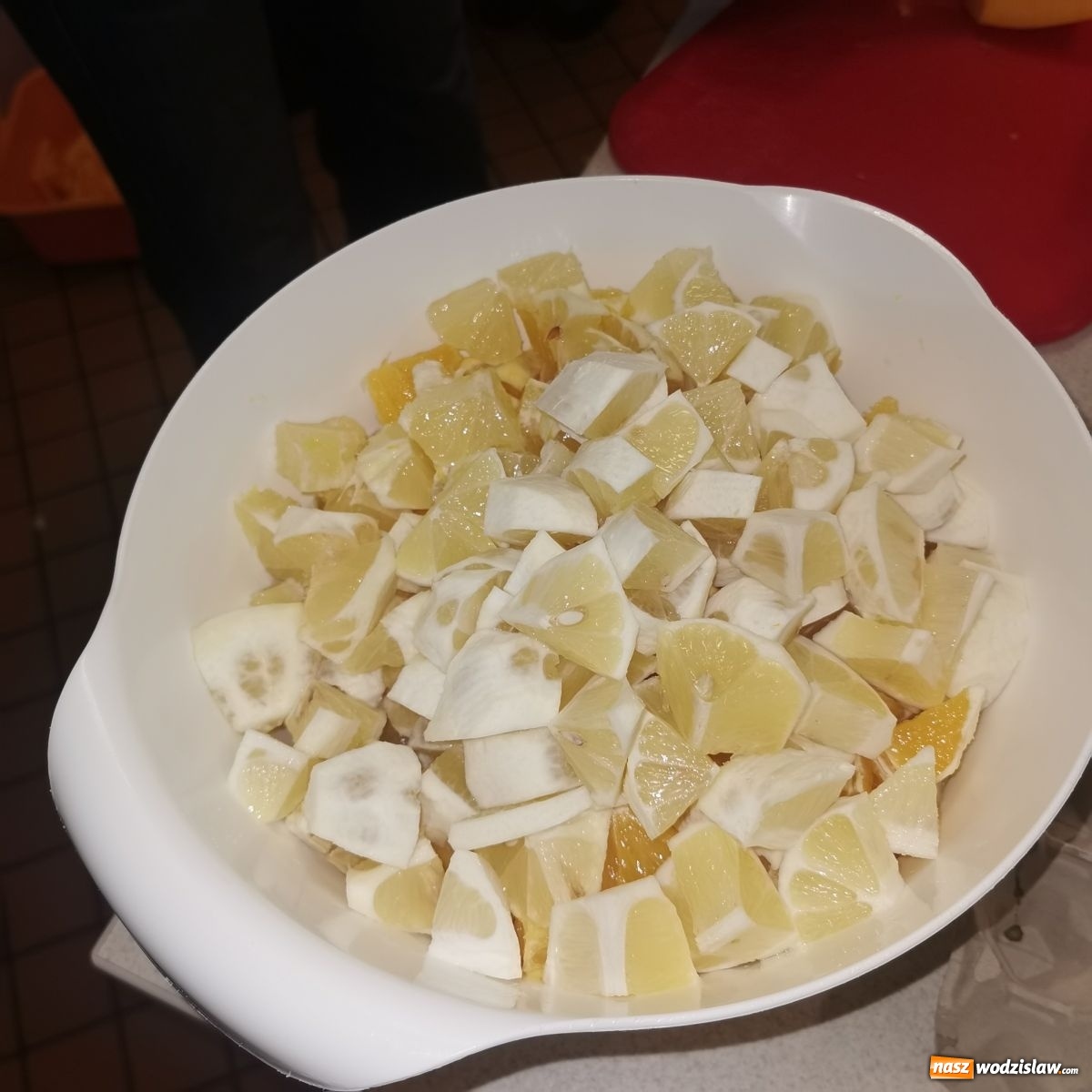 Zdjęcie w galerii na portalu naszwodzislaw.com: Baniobicie w Perle, czyli starcie starosty ze złotem jesieni [FOTO] wiadomości z regionu