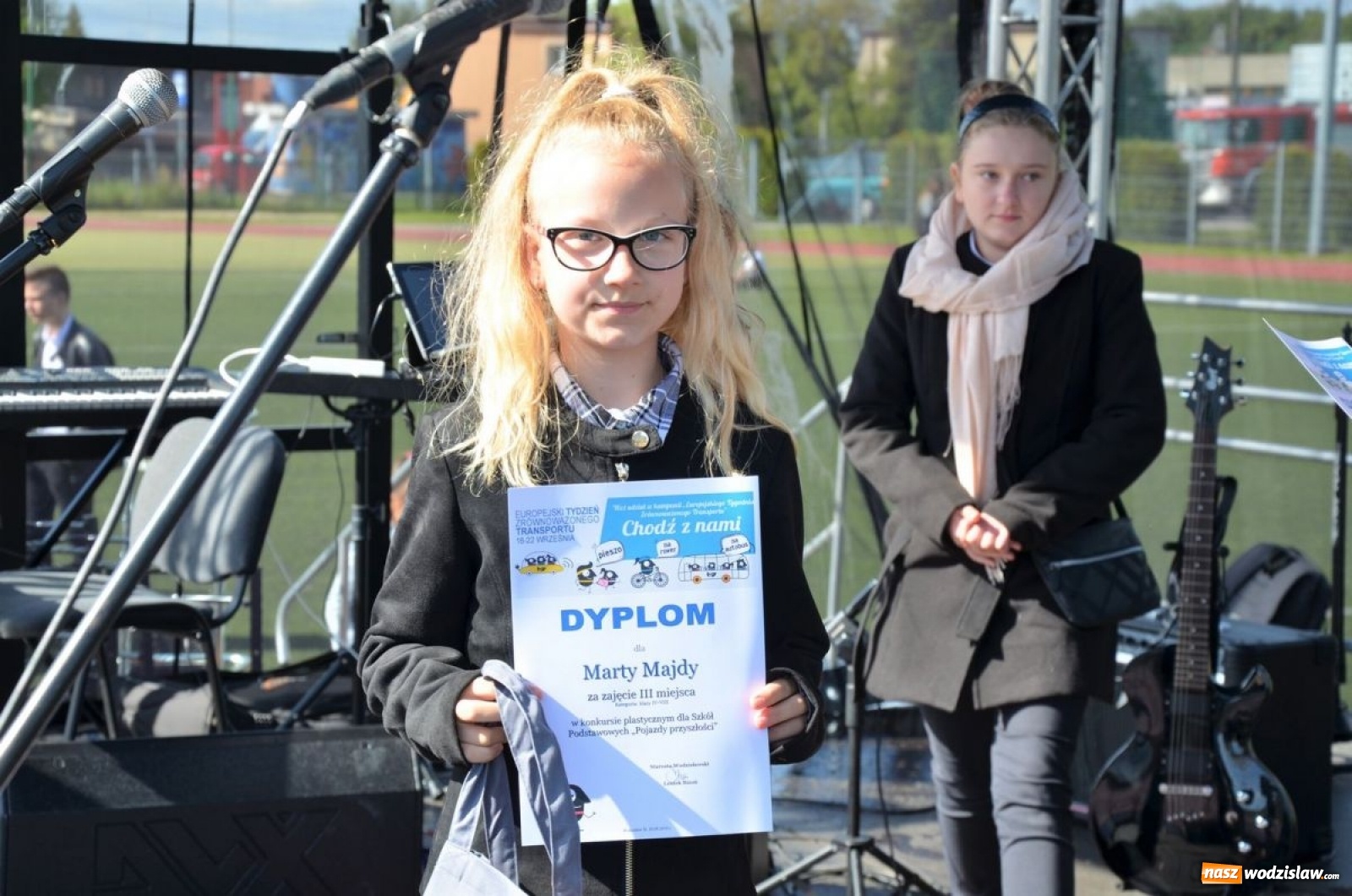 Zdjęcie w galerii na portalu naszwodzislaw.com: Młodzież bawiła się na pikniku [FOTO] wiadomości z regionu