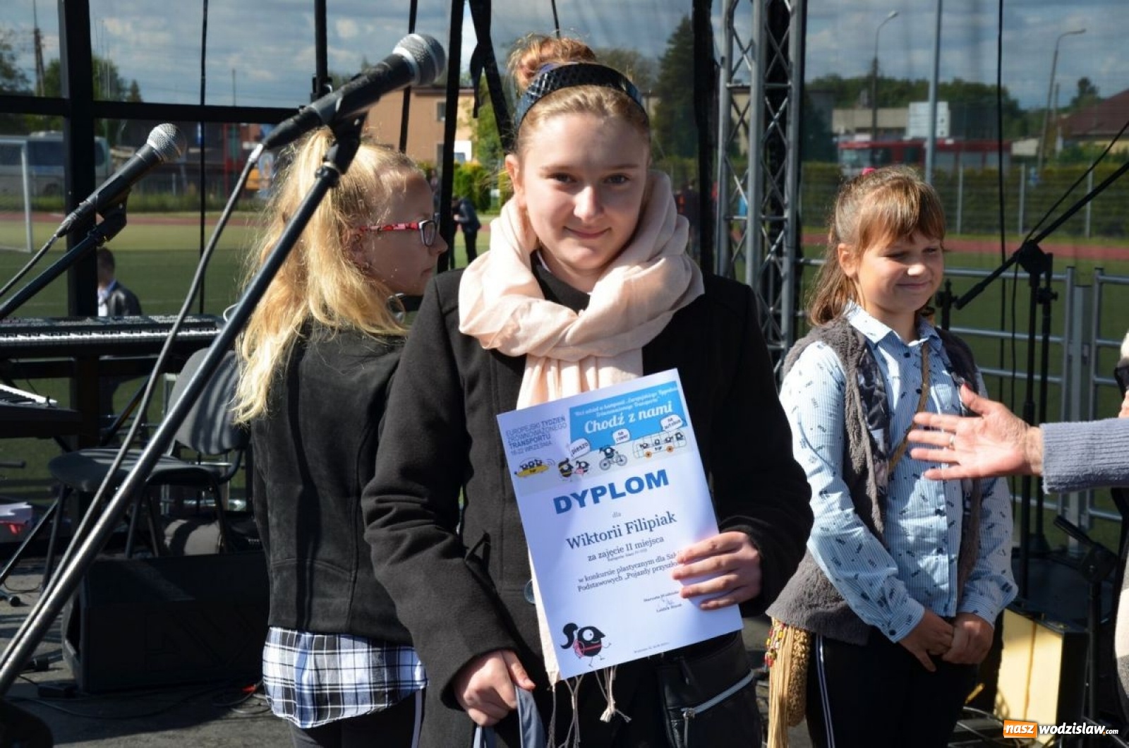 Zdjęcie w galerii na portalu naszwodzislaw.com: Młodzież bawiła się na pikniku [FOTO] wiadomości z regionu