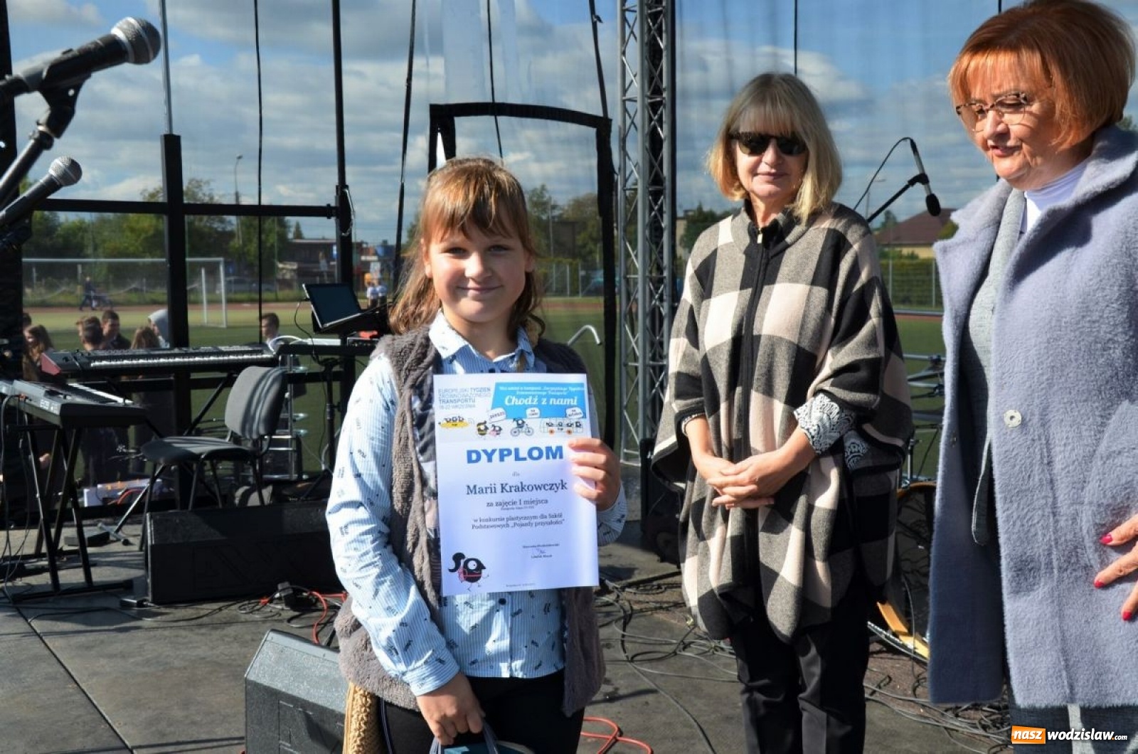 Zdjęcie w galerii na portalu naszwodzislaw.com: Młodzież bawiła się na pikniku [FOTO] wiadomości z regionu