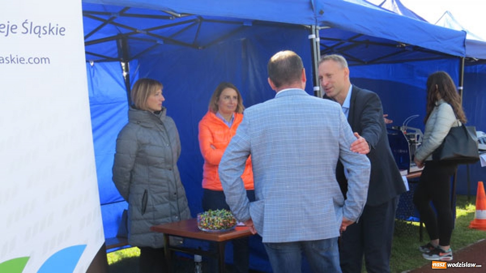 Zdjęcie w galerii na portalu naszwodzislaw.com: Koleje Śląskie z rekordowym zainteresowaniem wiadomości z regionu