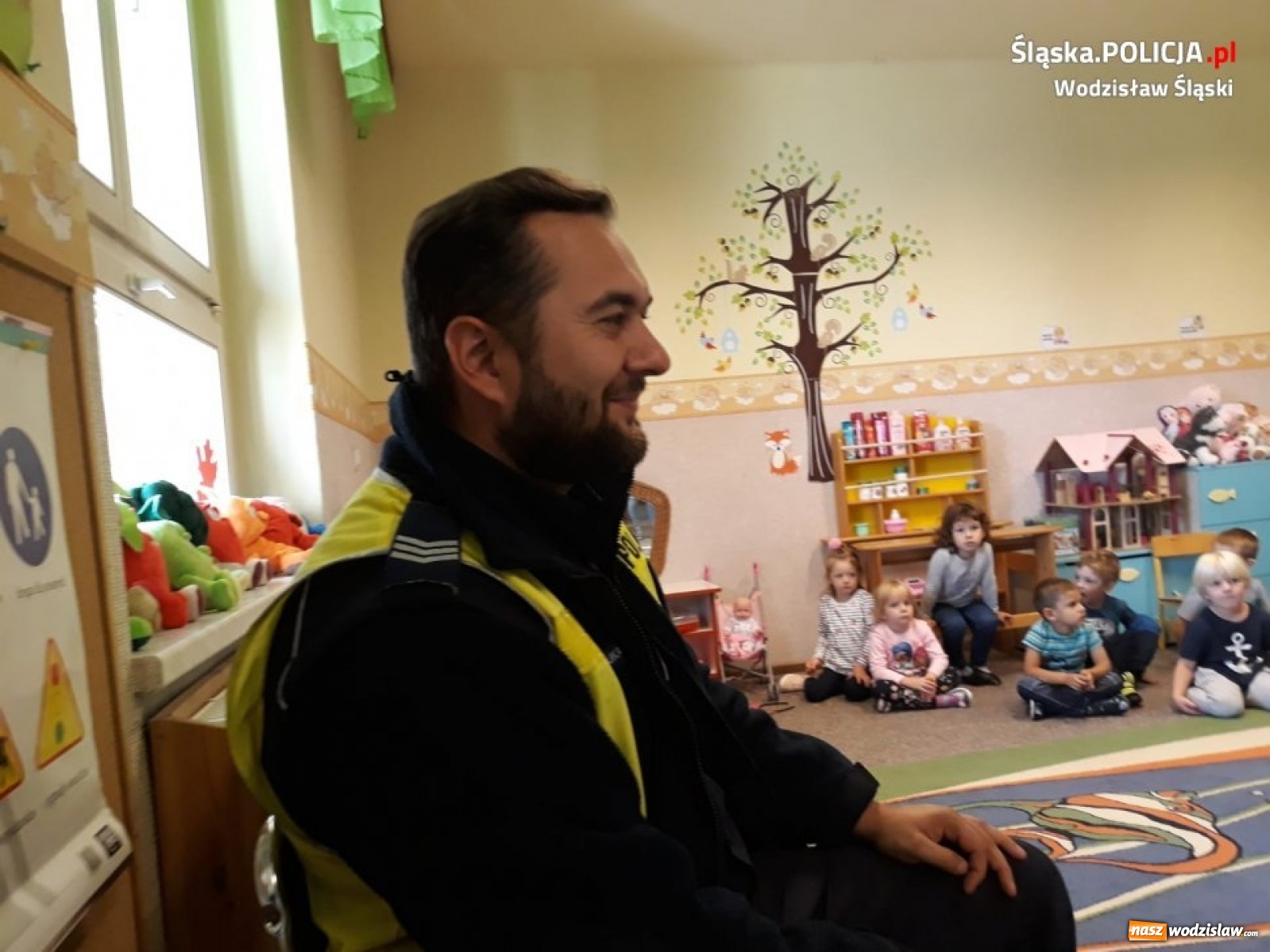 Zdjęcie w galerii na portalu naszwodzislaw.com: Śpiewająco o bezpiecznym powrocie do domu [WIDEO] wiadomości z regionu