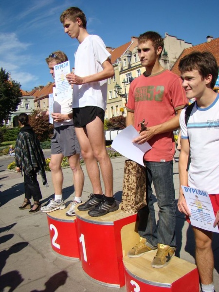Zdjęcie w galerii na portalu naszwodzislaw.com: Znamy zwycięzców biegu ulicznego wiadomości z regionu