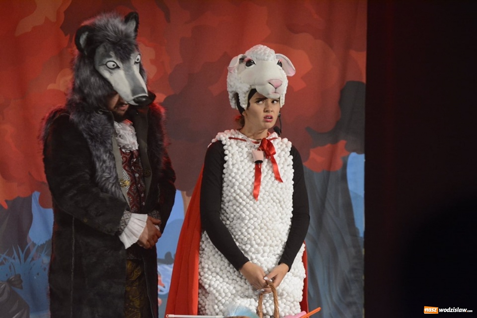 Zdjęcie w galerii na portalu naszwodzislaw.com: Rodzinne Spotkania z Teatrem w WCK [FOTO] wiadomości z regionu