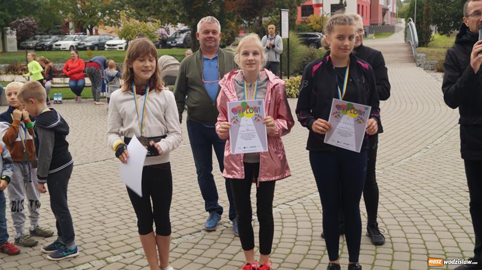 Zdjęcie w galerii na portalu naszwodzislaw.com: Sportowe Pożegnanie Lata połączone z otwarciem szatni w Mszanie [FOTO] wiadomości z regionu