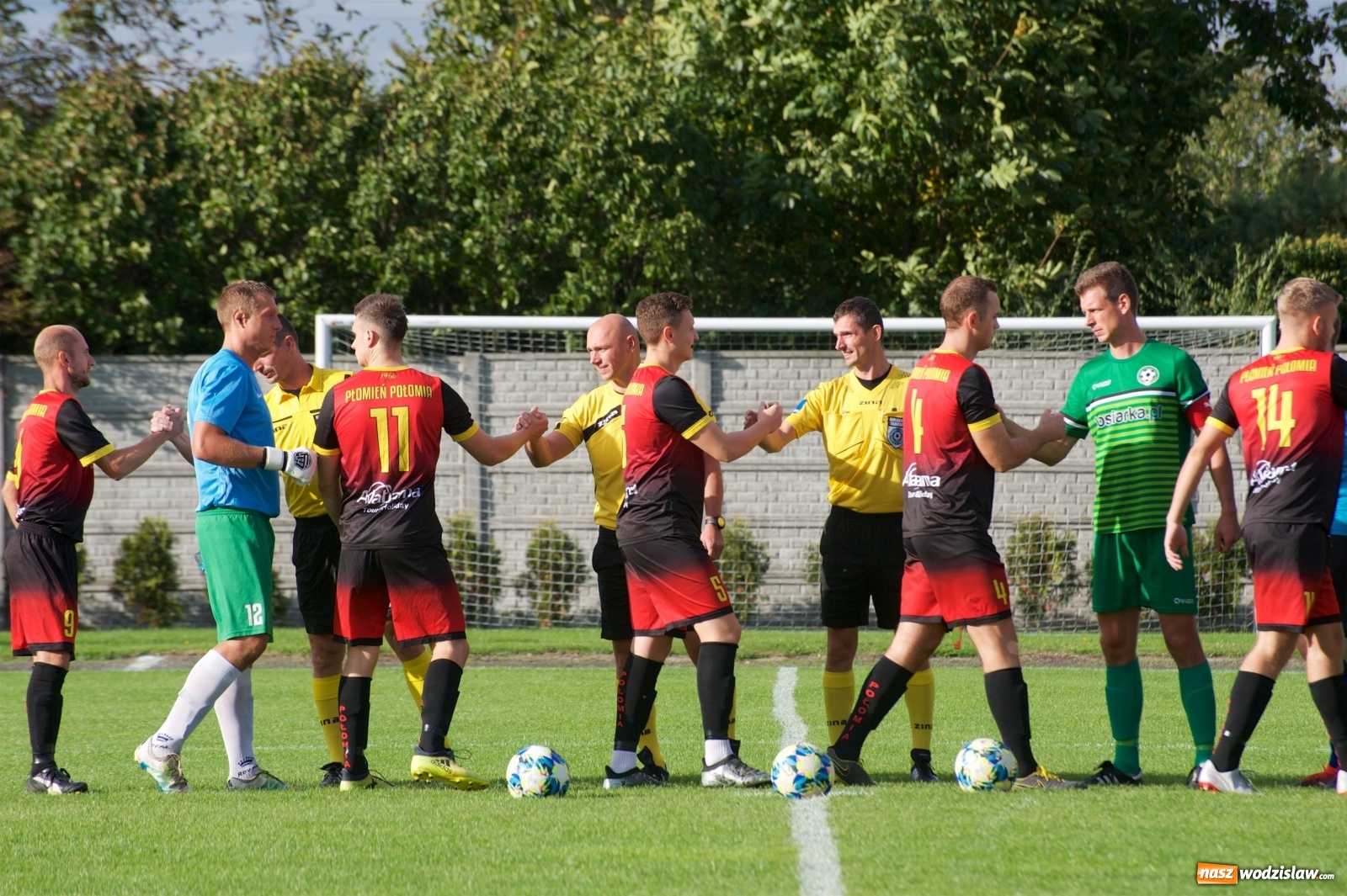 Zdjęcie w galerii na portalu naszwodzislaw.com: Płomień z Połomi zgasł w Tworkowie [FOTO] wiadomości z regionu