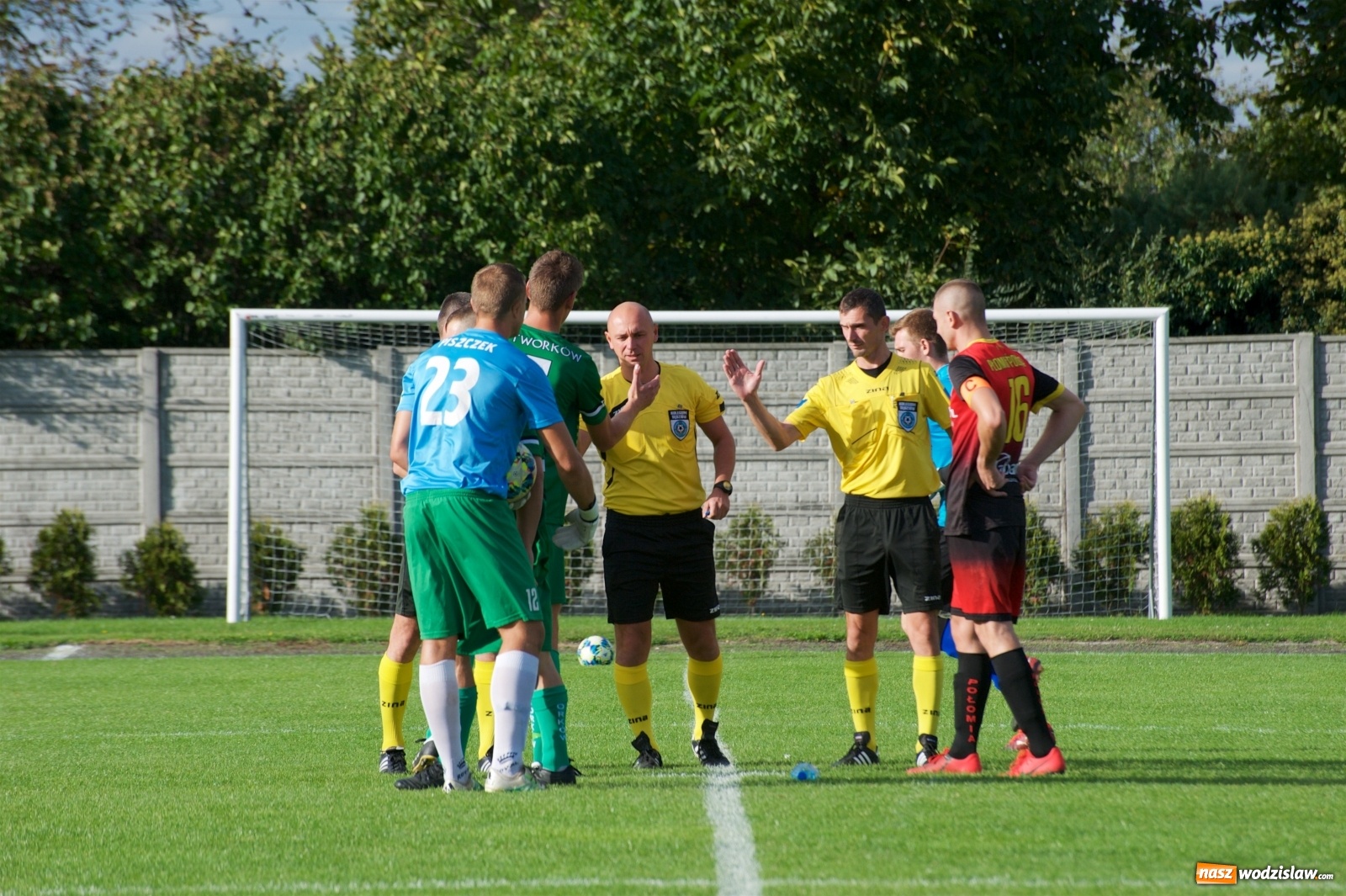 Zdjęcie w galerii na portalu naszwodzislaw.com: Płomień z Połomi zgasł w Tworkowie [FOTO] wiadomości z regionu