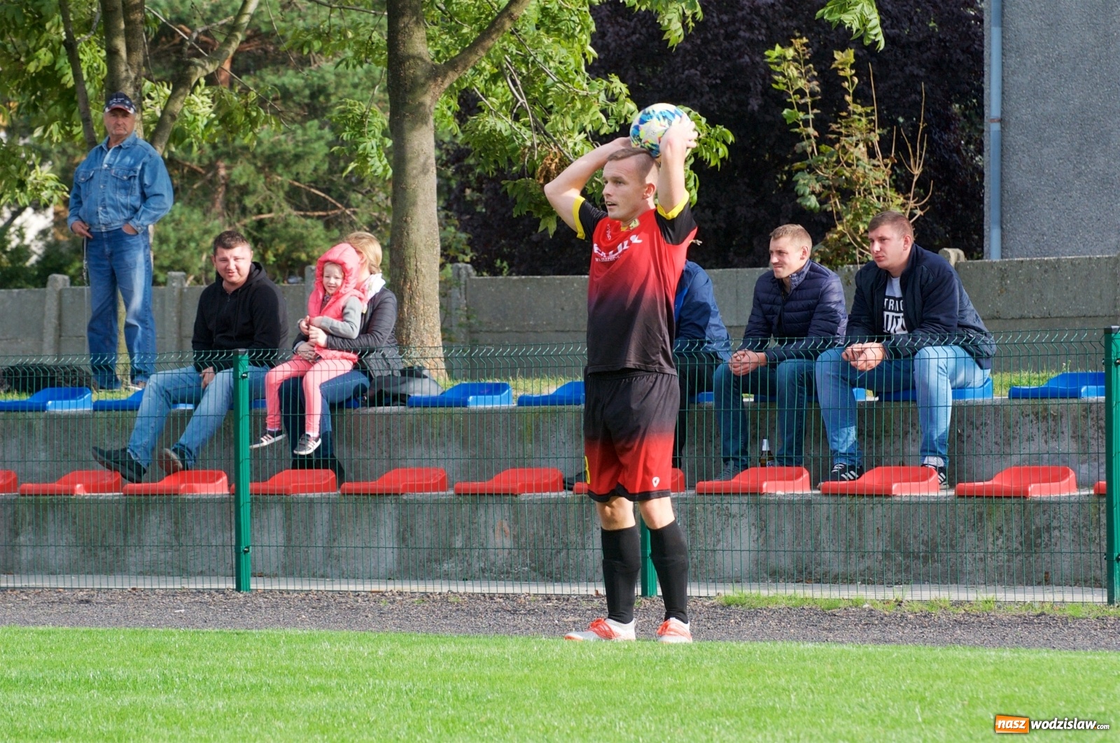 Zdjęcie w galerii na portalu naszwodzislaw.com: Płomień z Połomi zgasł w Tworkowie [FOTO] wiadomości z regionu