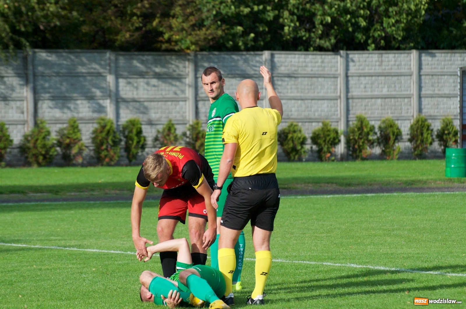 Zdjęcie w galerii na portalu naszwodzislaw.com: Płomień z Połomi zgasł w Tworkowie [FOTO] wiadomości z regionu