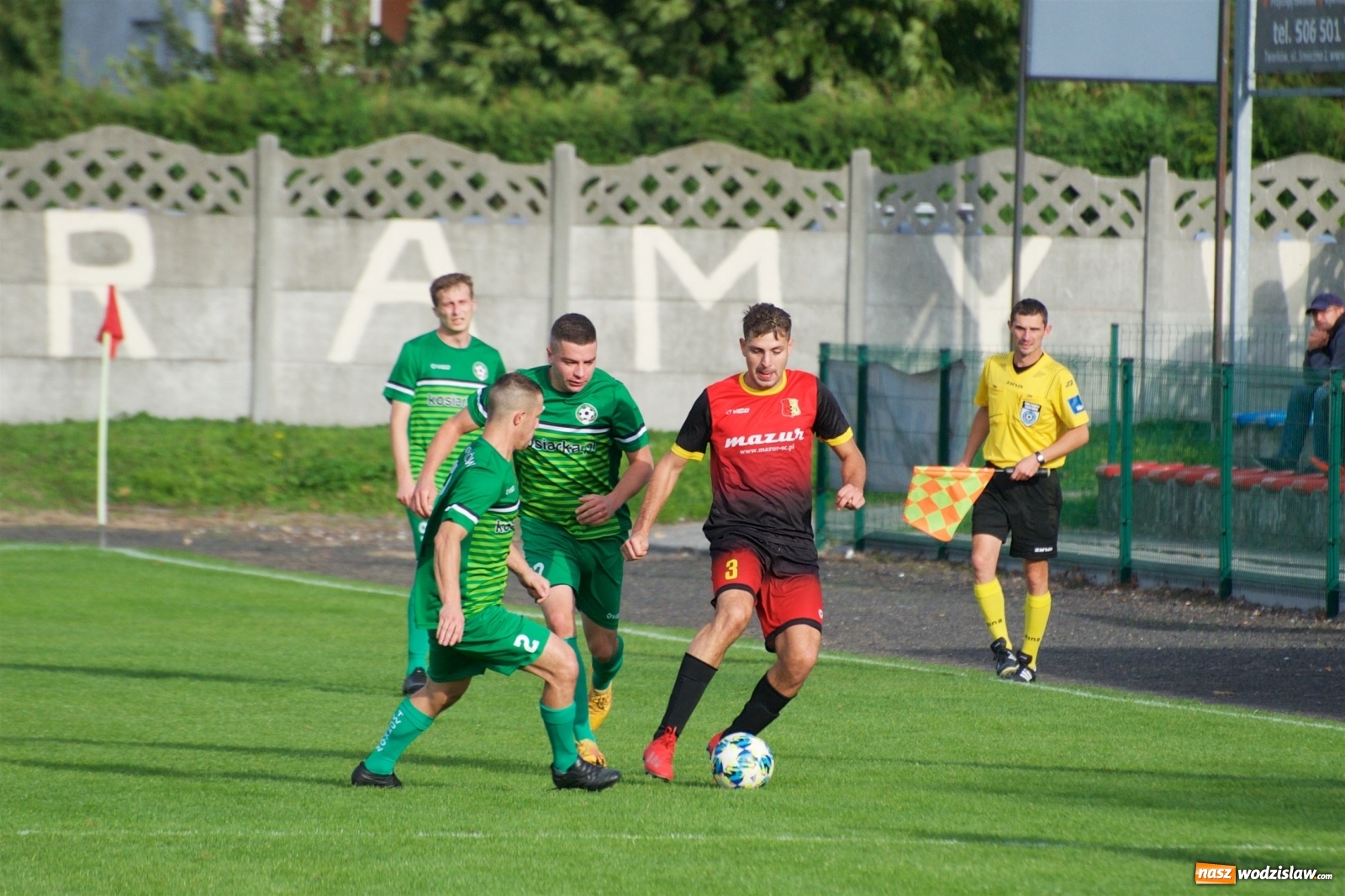 Zdjęcie w galerii na portalu naszwodzislaw.com: Płomień z Połomi zgasł w Tworkowie [FOTO] wiadomości z regionu