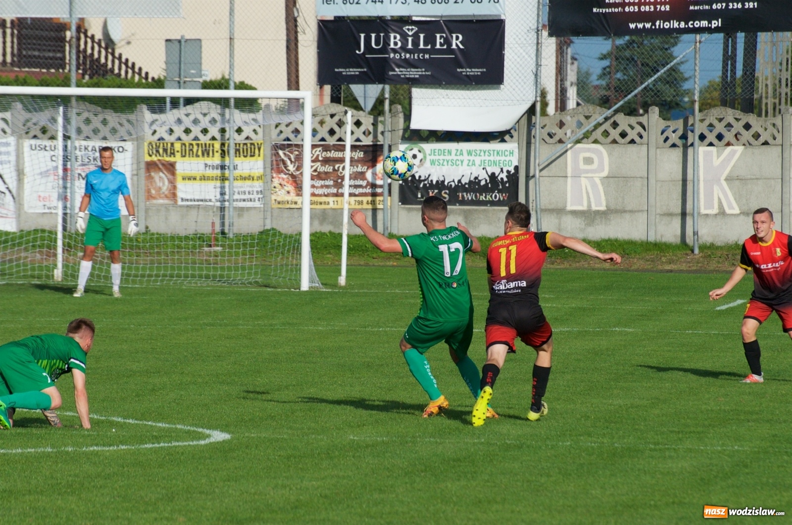 Zdjęcie w galerii na portalu naszwodzislaw.com: Płomień z Połomi zgasł w Tworkowie [FOTO] wiadomości z regionu