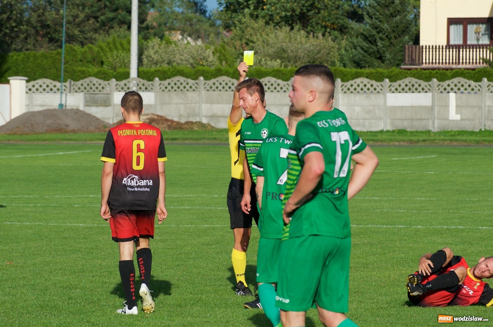 Zdjęcie w galerii na portalu naszwodzislaw.com: Płomień z Połomi zgasł w Tworkowie [FOTO] wiadomości z regionu