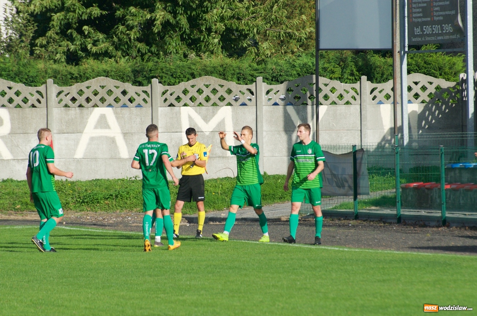 Zdjęcie w galerii na portalu naszwodzislaw.com: Płomień z Połomi zgasł w Tworkowie [FOTO] wiadomości z regionu