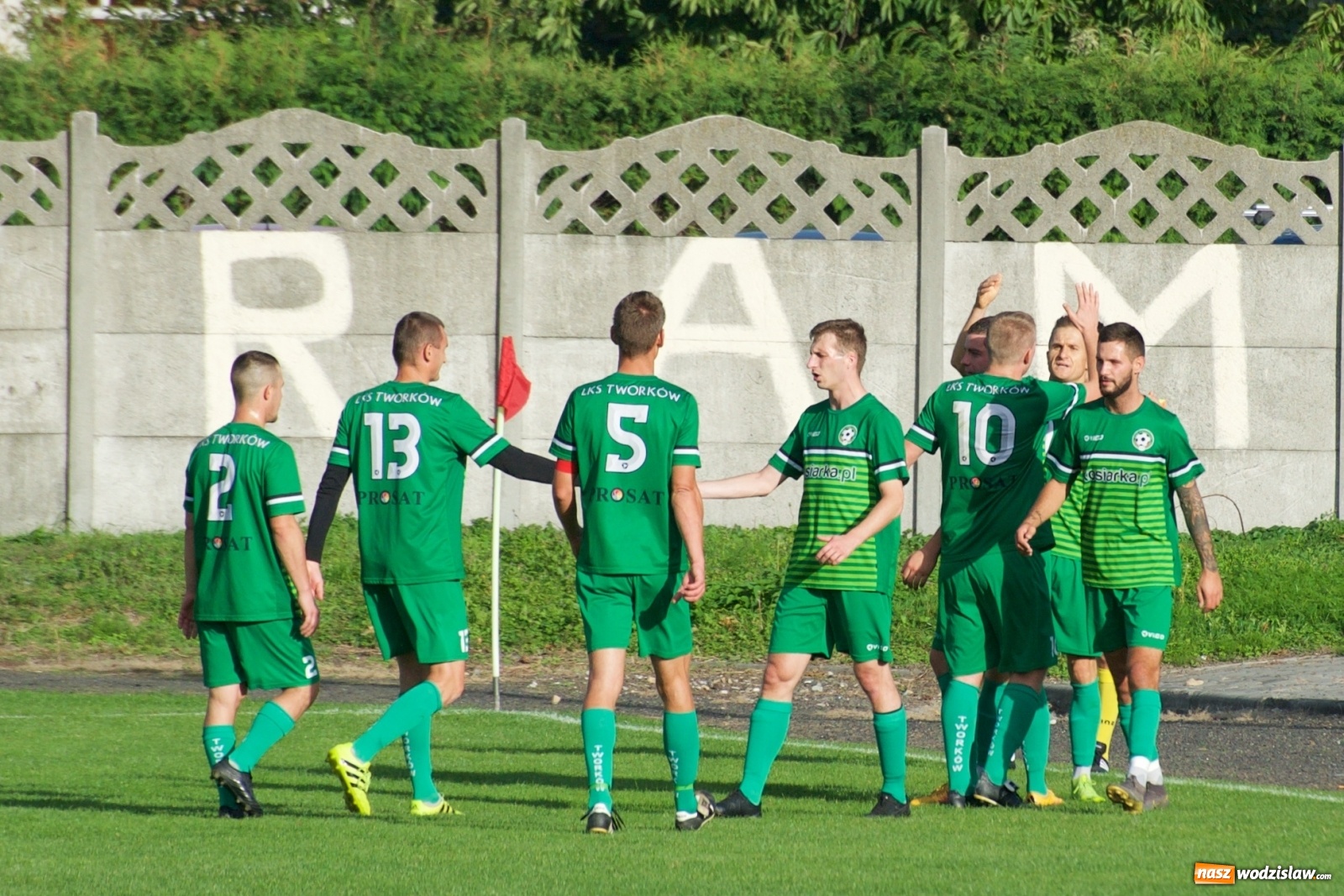 Zdjęcie w galerii na portalu naszwodzislaw.com: Płomień z Połomi zgasł w Tworkowie [FOTO] wiadomości z regionu