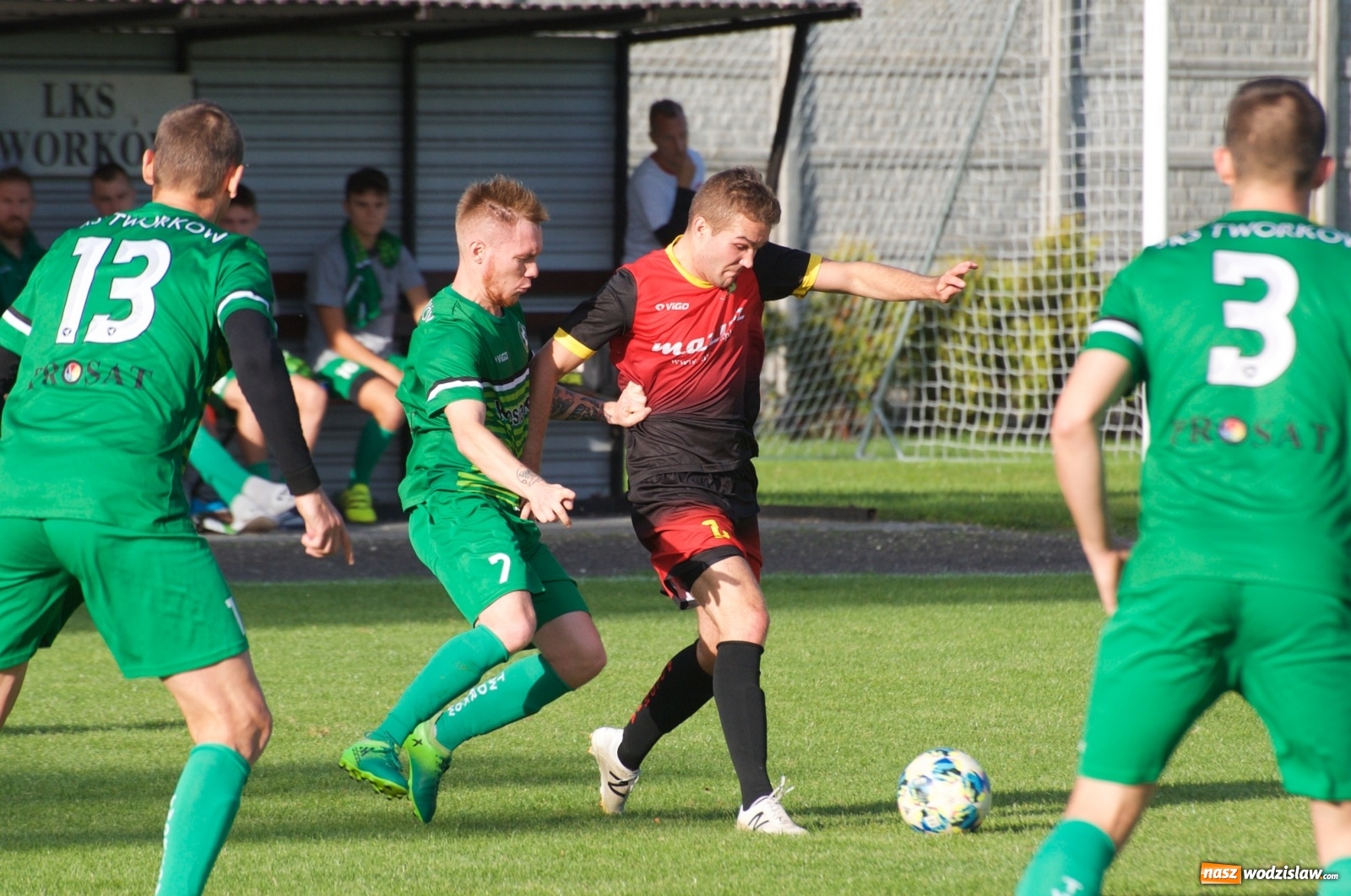 Zdjęcie w galerii na portalu naszwodzislaw.com: Płomień z Połomi zgasł w Tworkowie [FOTO] wiadomości z regionu