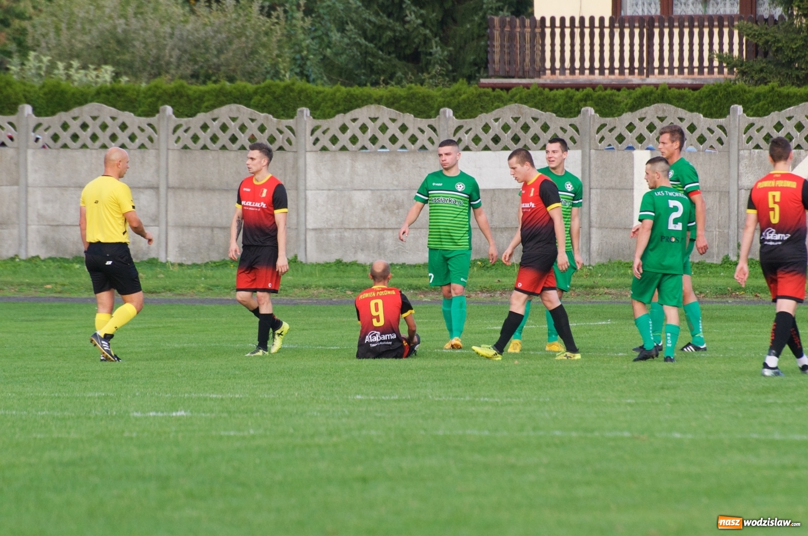 Zdjęcie w galerii na portalu naszwodzislaw.com: Płomień z Połomi zgasł w Tworkowie [FOTO] wiadomości z regionu