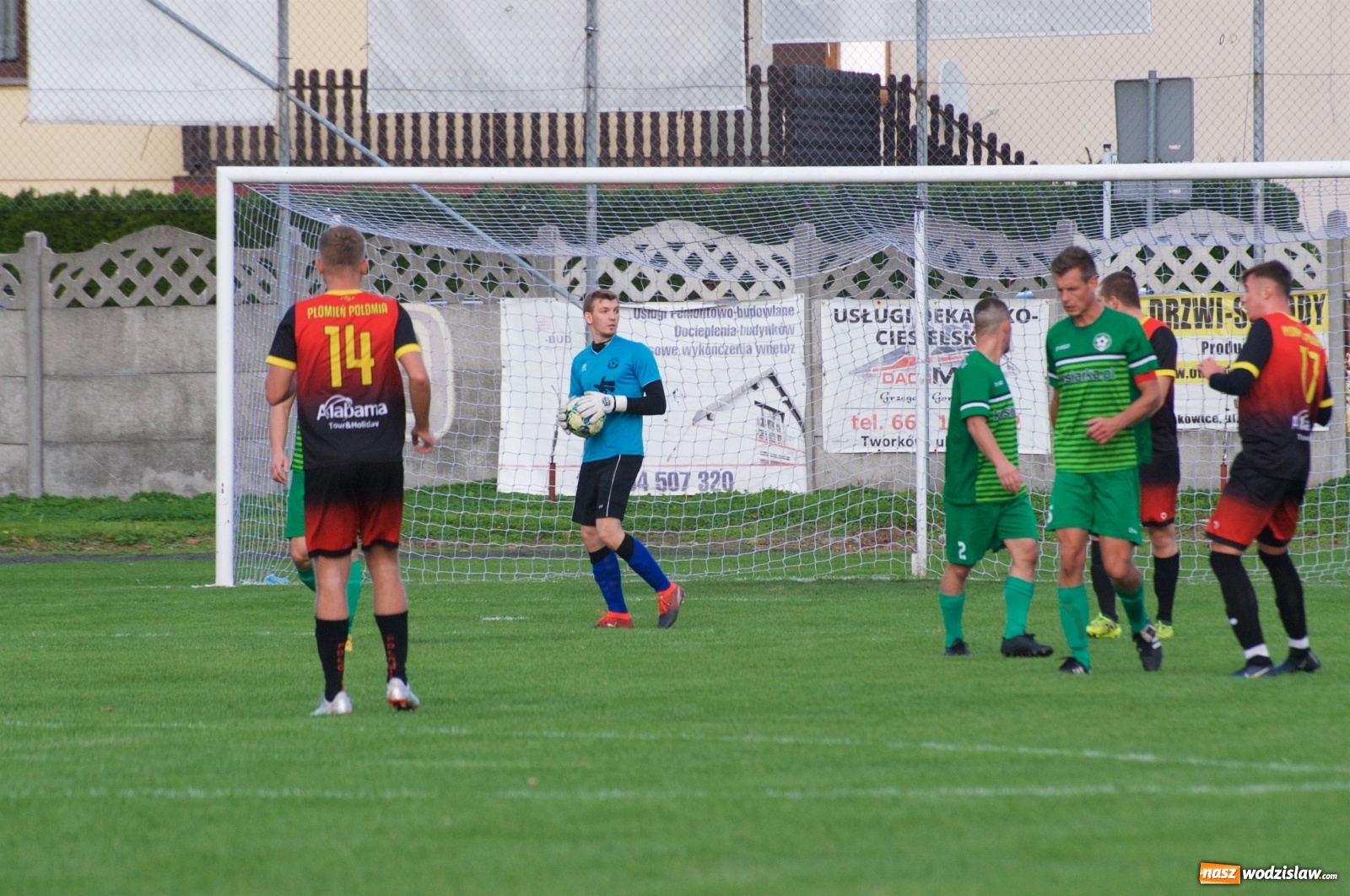 Zdjęcie w galerii na portalu naszwodzislaw.com: Płomień z Połomi zgasł w Tworkowie [FOTO] wiadomości z regionu