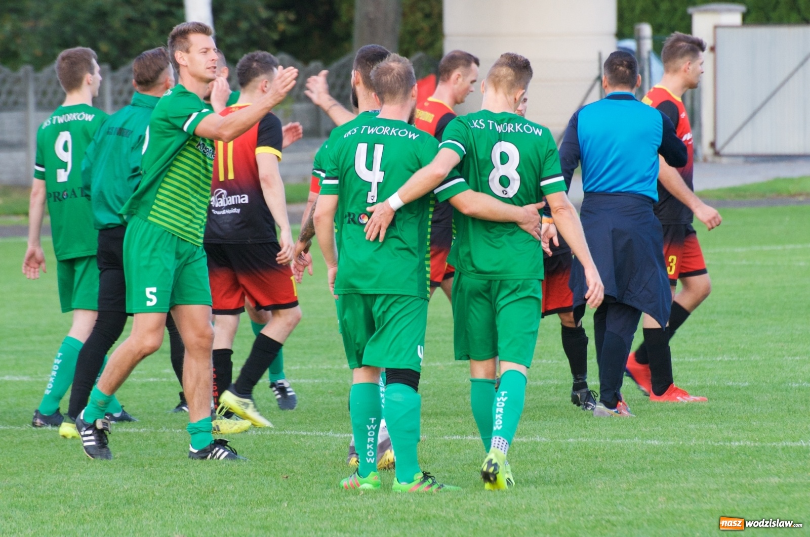 Zdjęcie w galerii na portalu naszwodzislaw.com: Płomień z Połomi zgasł w Tworkowie [FOTO] wiadomości z regionu
