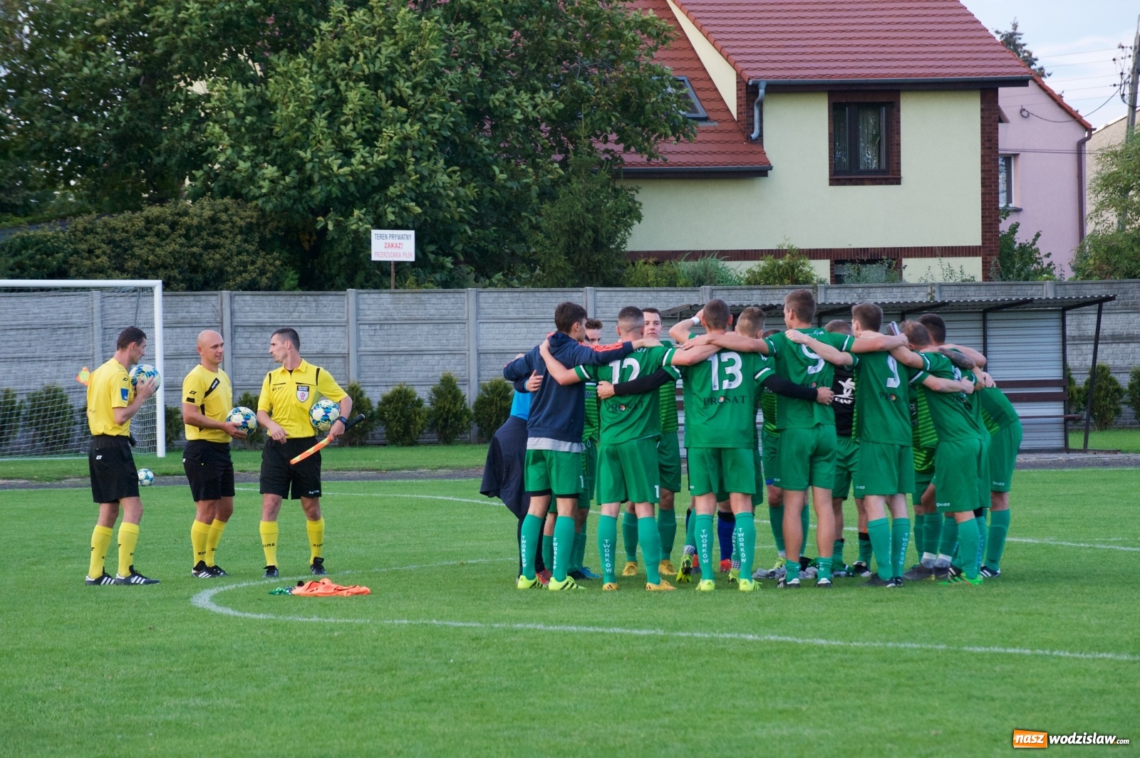 Zdjęcie w galerii na portalu naszwodzislaw.com: Płomień z Połomi zgasł w Tworkowie [FOTO] wiadomości z regionu