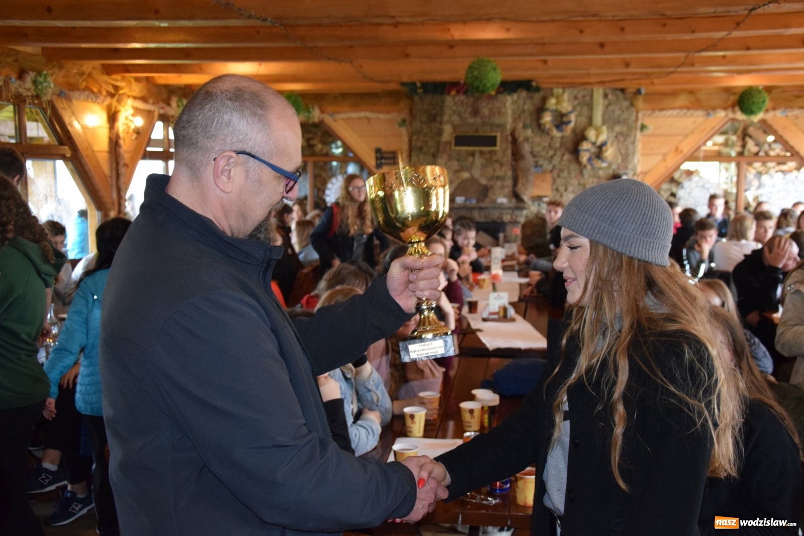 Zdjęcie w galerii na portalu naszwodzislaw.com: O skalniakach na skoczni Małysza, dronie na drzewie i innych przygodach wiadomości z regionu