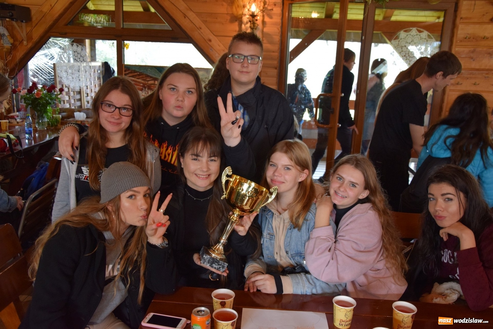 Zdjęcie w galerii na portalu naszwodzislaw.com: O skalniakach na skoczni Małysza, dronie na drzewie i innych przygodach wiadomości z regionu