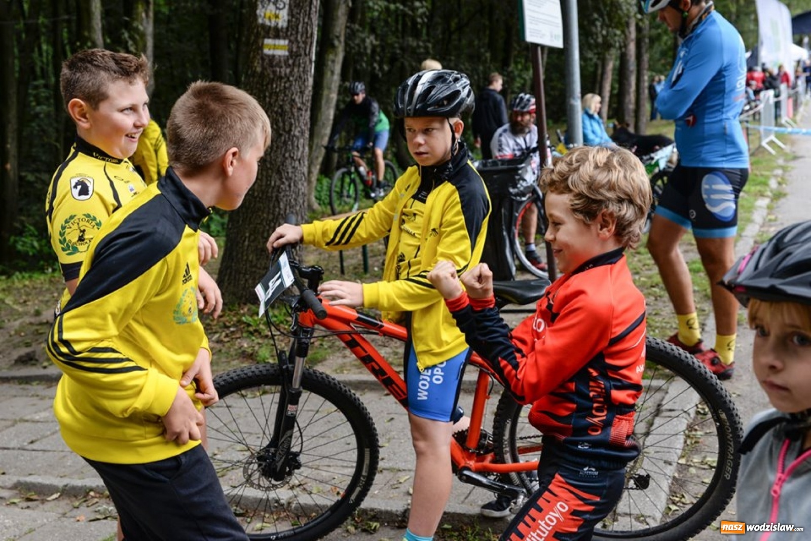Zdjęcie w galerii na portalu naszwodzislaw.com: Finałowe ściganie w Grand Prix MTB XC [FOTO] wiadomości z regionu