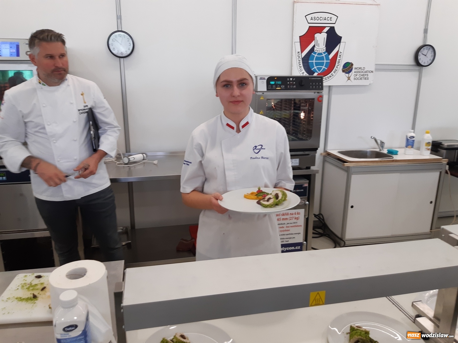 Zdjęcie w galerii na portalu naszwodzislaw.com: Podwójne i smaczne srebro wodzisławskiego Ekonomika   wiadomości z regionu