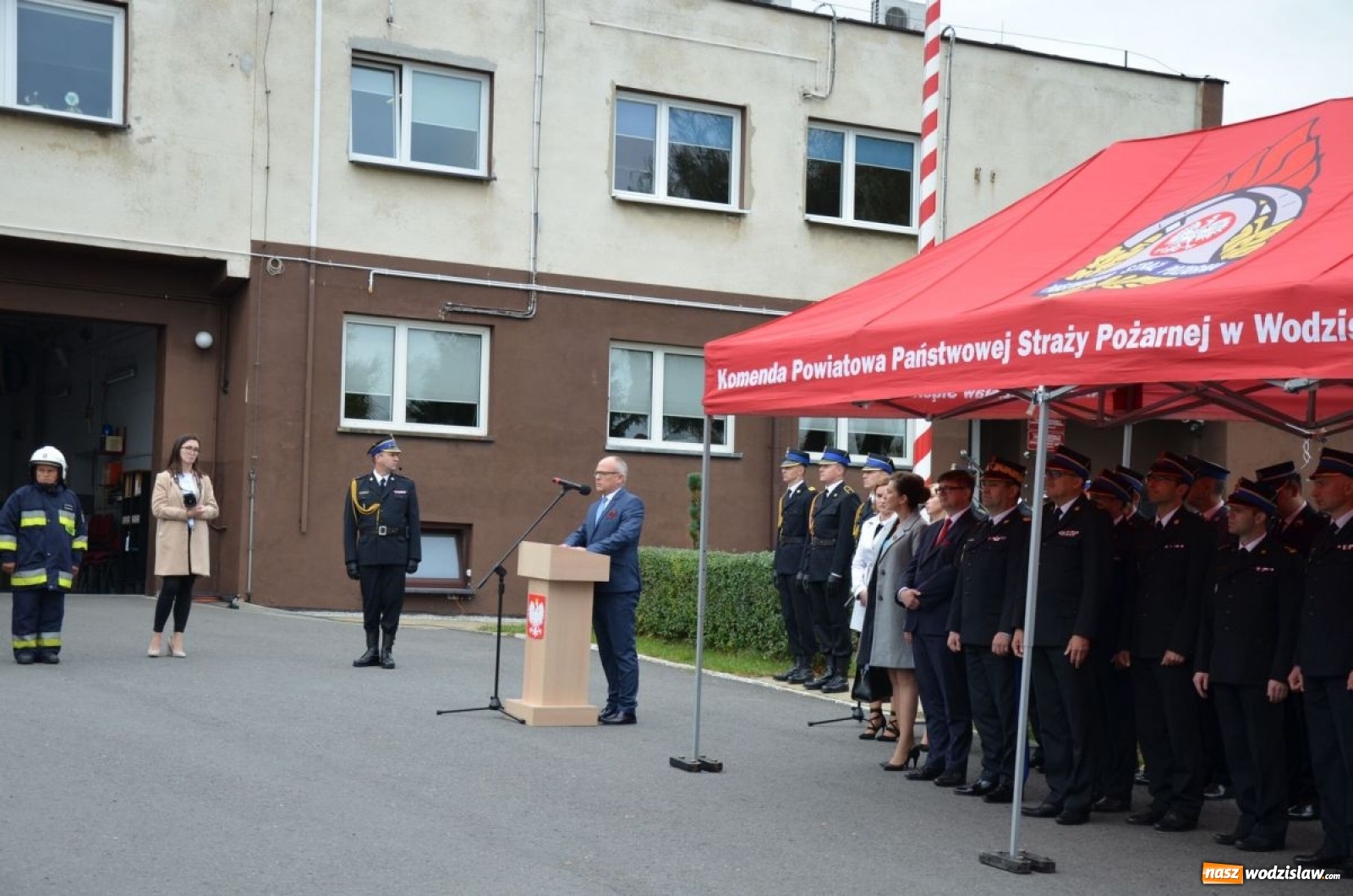 Zdjęcie w galerii na portalu naszwodzislaw.com: Ochotnicy z Turzy Śląskiej i Radlina z nowymi wozami bojowymi wiadomości z regionu