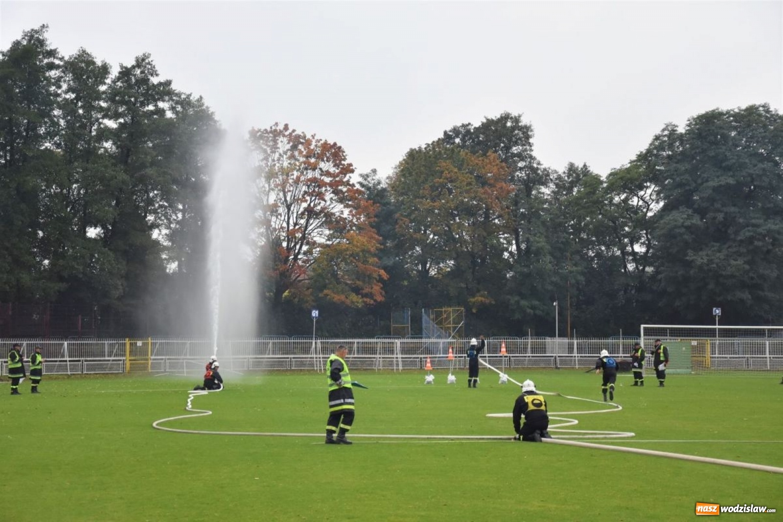 Zdjęcie w galerii na portalu naszwodzislaw.com: Sportowo-pożarnicza rywalizacja strażaków OSP [FOTO] wiadomości z regionu