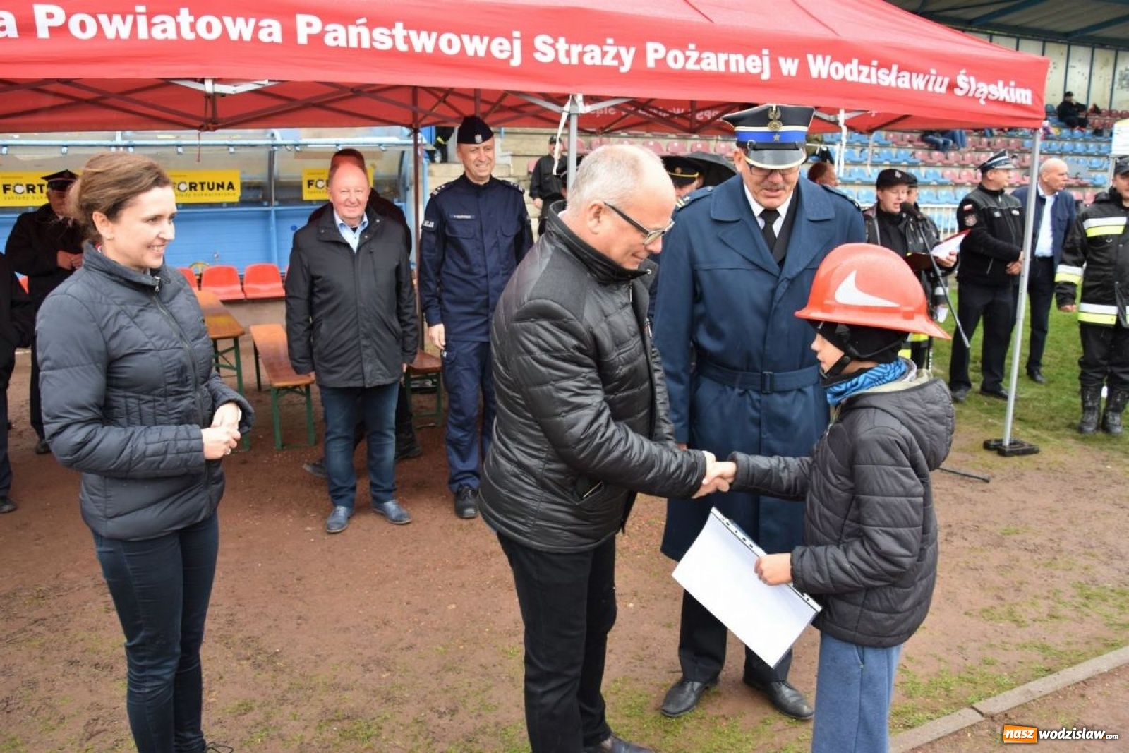 Zdjęcie w galerii na portalu naszwodzislaw.com: Sportowo-pożarnicza rywalizacja strażaków OSP [FOTO] wiadomości z regionu