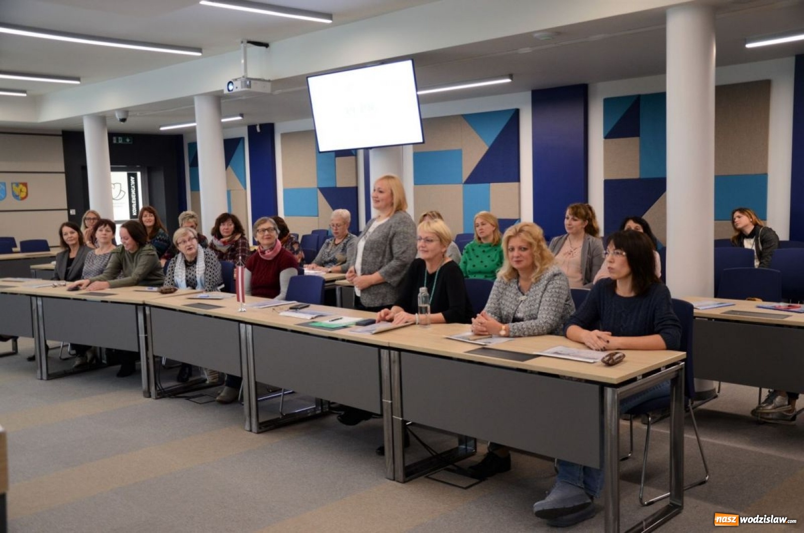 Zdjęcie w galerii na portalu naszwodzislaw.com: Goście z Łotwy z wizytą w powiatowych jednostkach pomocy społecznej wiadomości z regionu